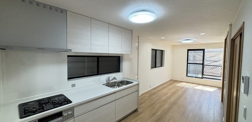 Apartamento à venda em Kyoto-shi, Fushimi-ku por ¥77,000/mês