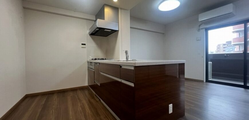 Apartamento à venda em Kitakyushu-shi, Yahatanishi-ku por ¥67,000/mês