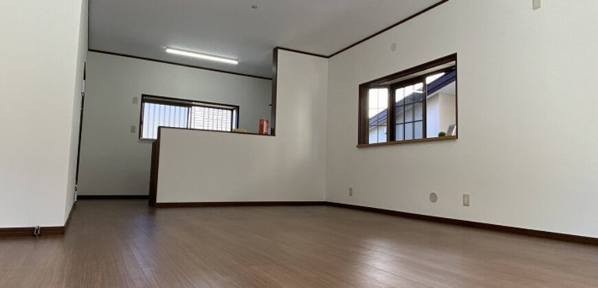 Casa à venda em Saijo-shi, Shimo por ¥34,000/mês