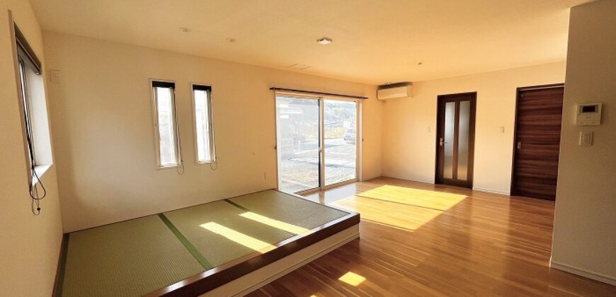 Casa à venda em Kurashiki-shi, Nishi-Achi-machi por ¥71,000/mês