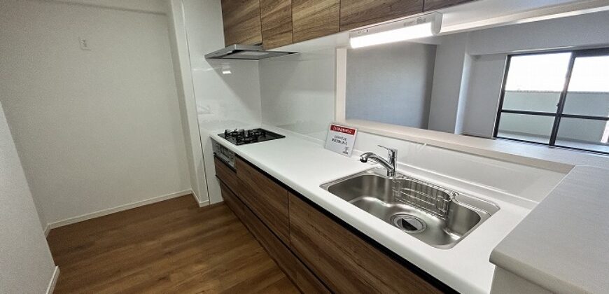 Apartamento à venda em Hiroshima-shi, Higashi-ku por ¥58,000/mês