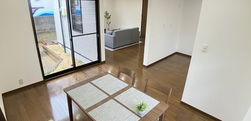 Casa à venda em Saijo-shi, Tenjin por ¥44,000/mês