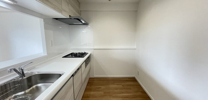 Apartamento à venda em Takarazuka-shi, Sakaemachi por ¥99,000/mês