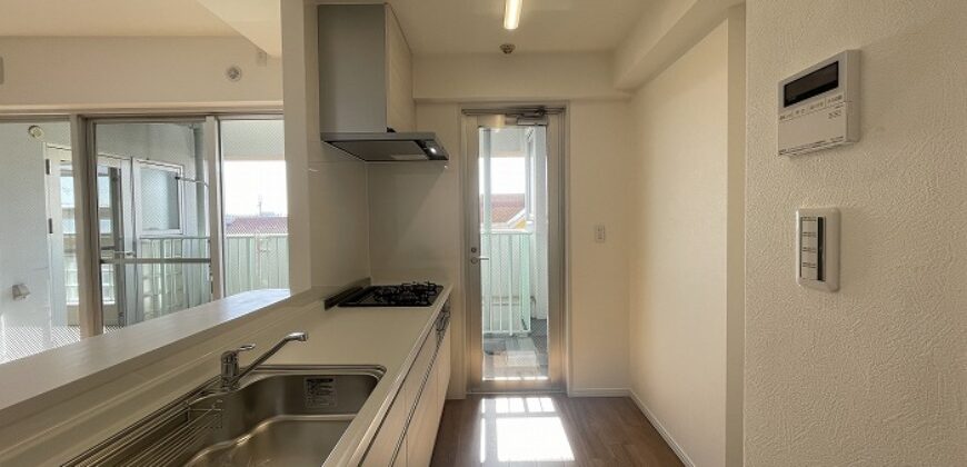 Apartamento à venda em Itami-shi, Teramoto por ¥51,000/mês