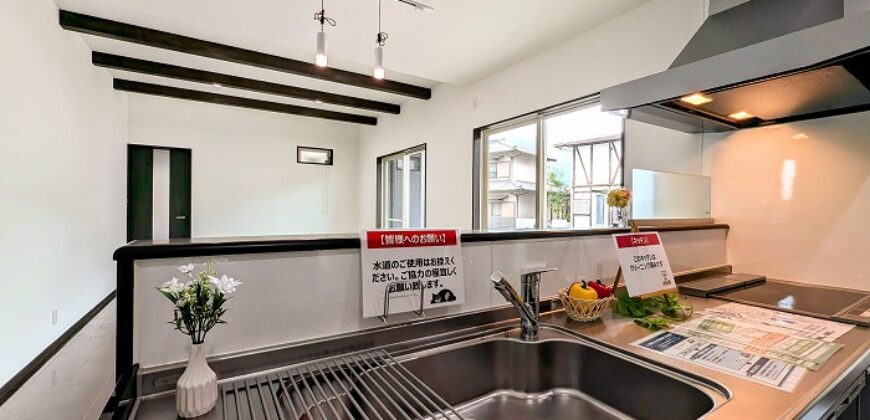 Casa à venda em Niihama-shi, Shihō por ¥57,000/mês