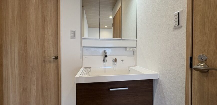 Casa à venda em Kobe-shi, Tarumi-ku por ¥102,000/mês