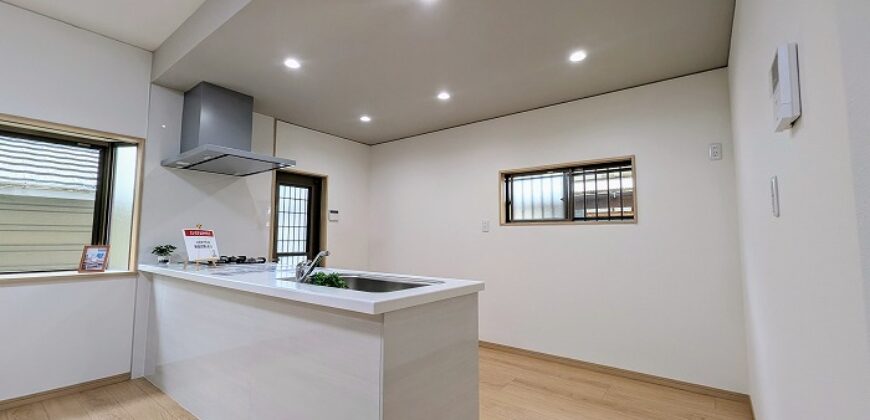 Casa à venda em Imabari-shi, Sakurai por ¥34,000/mês