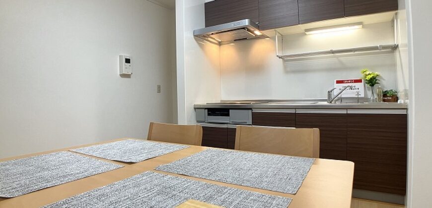 Apartamento à venda em Matsuyama-shi, Chifunemachi por ¥33,000/mês