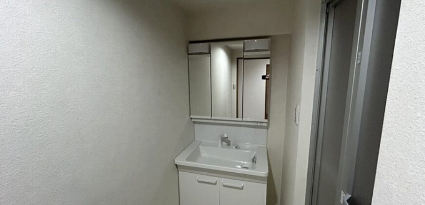 Apartamento à venda em Yasu-shi, Kunobe por ¥71,000/mês