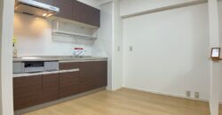 Apartamento à venda em Matsuyama-shi, Chifunemachi por ¥33,000/mês