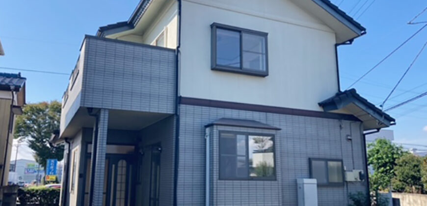 Casa à venda em Isesaki-shi, Sannōmachi por ¥68,000/mês