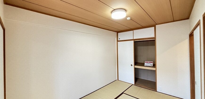 Apartamento à venda em Kyoto-shi, Fushimi-ku por ¥71,000/mês