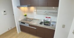 Apartamento à venda em Matsuyama-shi, Chifunemachi por ¥33,000/mês