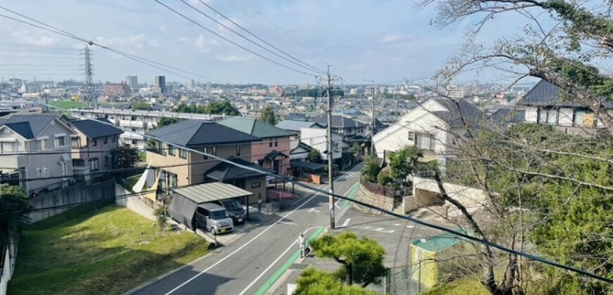 Casa à venda em Toyota, Akiba-chō por ¥66,000/mês