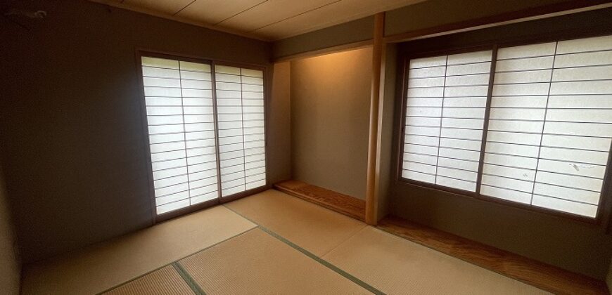 Casa à venda em Kobe-shi, Tarumi-ku por ¥113,000/mês