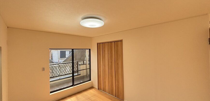 Apartamento à venda em Kyoto-shi, Fushimi-ku por ¥77,000/mês