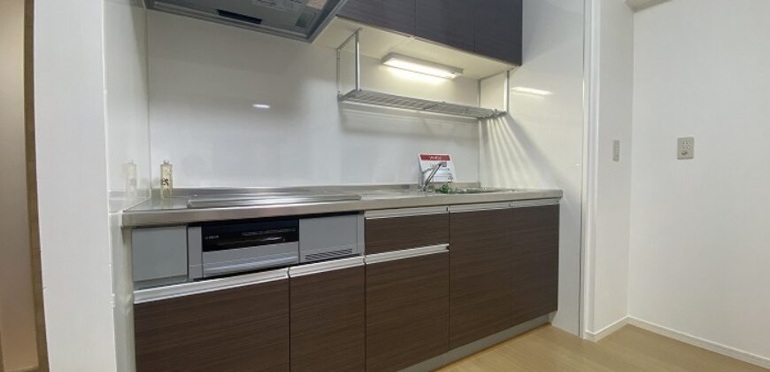 Apartamento à venda em Matsuyama-shi, Chifunemachi por ¥33,000/mês