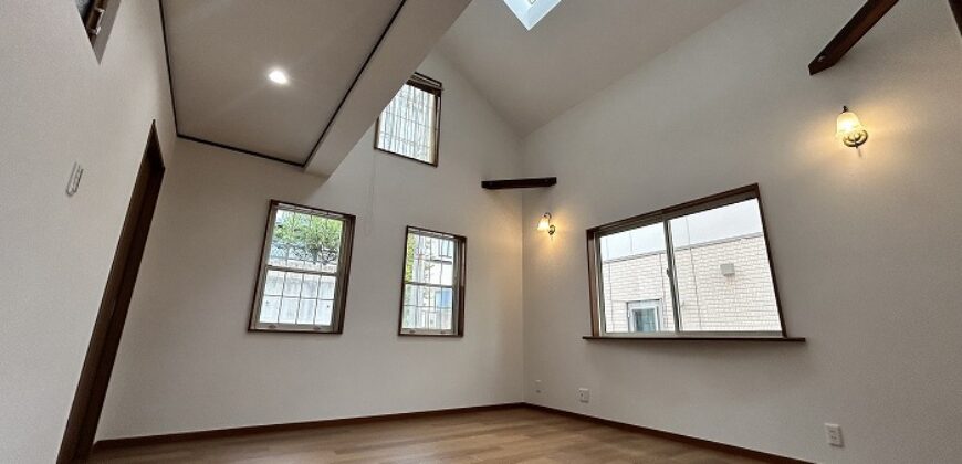 Casa à venda em Hiroshima-shi, Higashi-ku por ¥80,000/mês