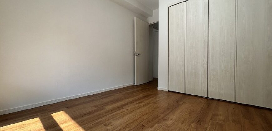 Apartamento à venda em Hiroshima-shi, Higashi-ku por ¥58,000/mês