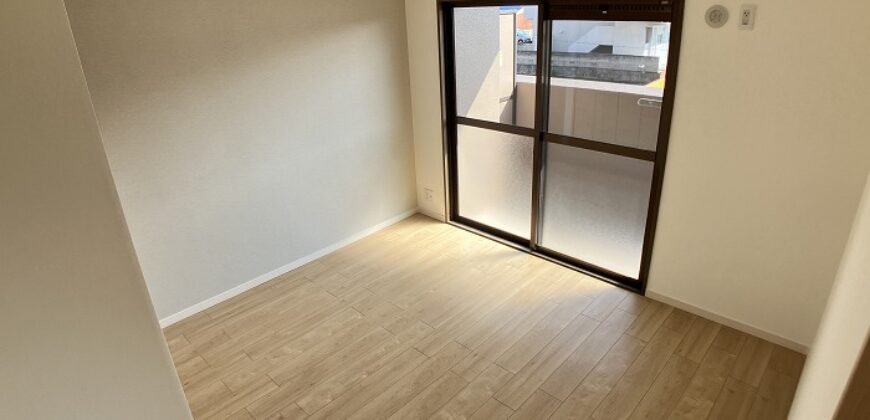 Apartamento à venda em Matsuyama-shi, Kayamachi por ¥51,000/mês