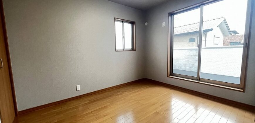 Casa à venda em Nagoya, Nakagawa-ku por ¥96,000/mês