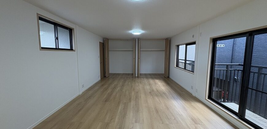 Casa à venda em Kobe-shi, Tarumi-ku por ¥102,000/mês