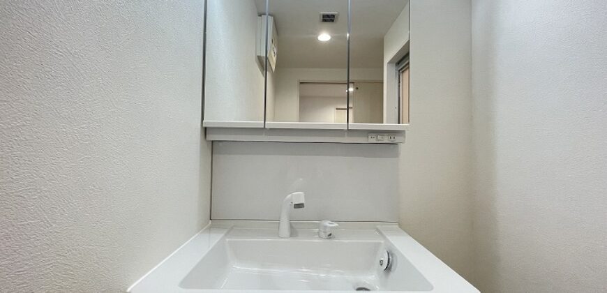 Apartamento à venda em Takarazuka-shi, Sakaemachi por ¥99,000/mês