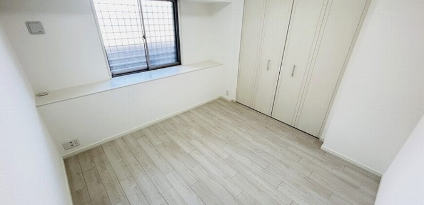 Apartamento à venda em  por ¥65,000/mês