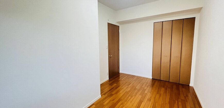 Apartamento à venda em Nisshin, Iwasakidai por ¥60,000/mês