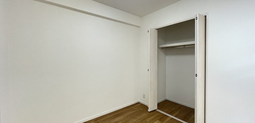 Apartamento à venda em Itami-shi, Teramoto por ¥51,000/mês