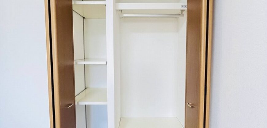 Apartamento à venda em Nisshin, Iwasakidai por ¥60,000/mês