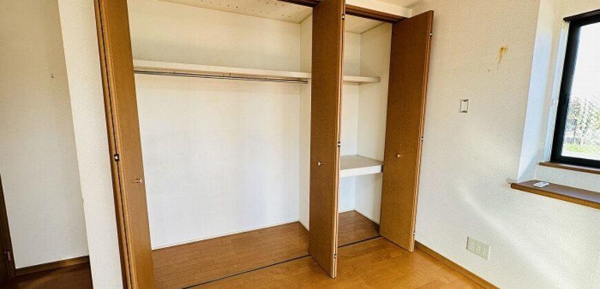 Casa à venda em Okazaki, Wakamatsu-chō por ¥99,000/mês