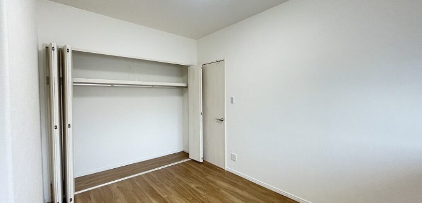 Apartamento à venda em Takarazuka-shi, Sakaemachi por ¥99,000/mês