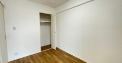 Apartamento à venda em Itami-shi, Midorigaoka por ¥40,000/mês