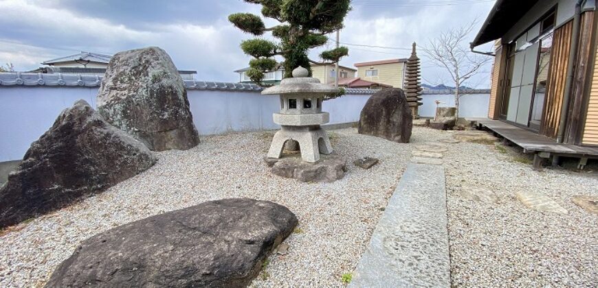 Casa à venda em Higashikagawa-shi, Sanbonmatsu por ¥34,000/mês