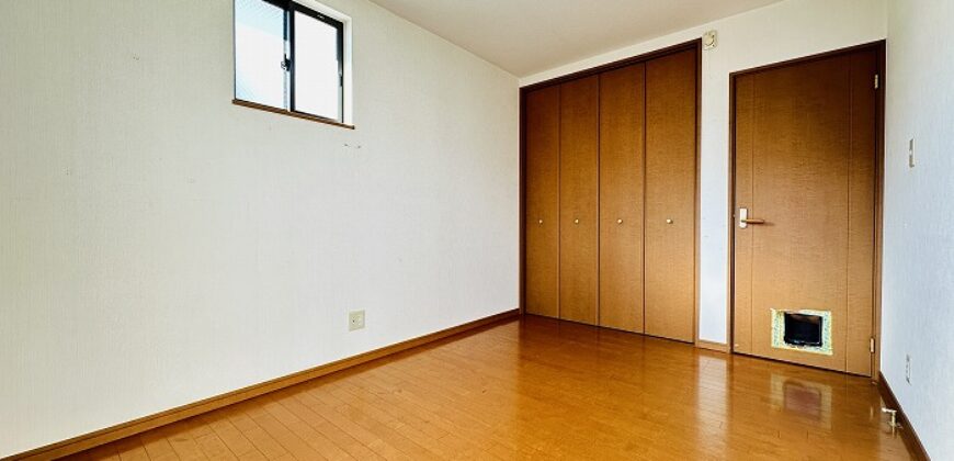 Casa à venda em Okazaki, Wakamatsu-chō por ¥99,000/mês