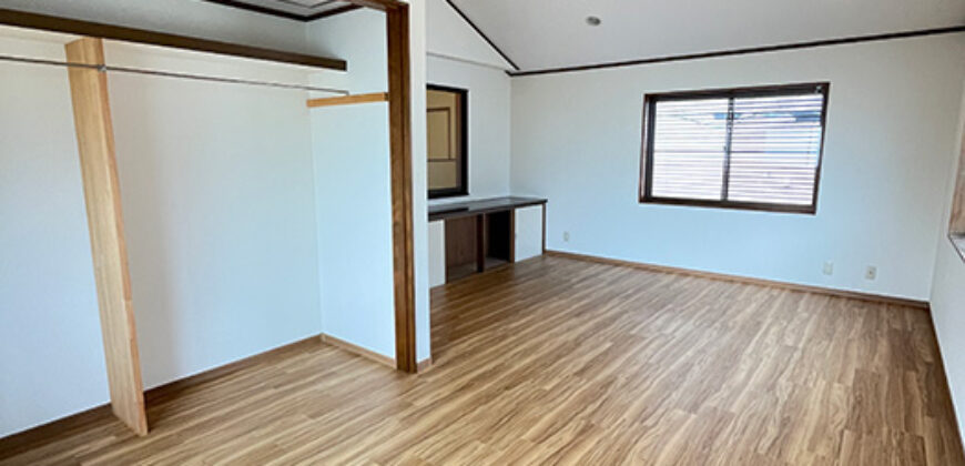 Casa à venda em Nishio, Isshiki-chō por ¥74,000/mês