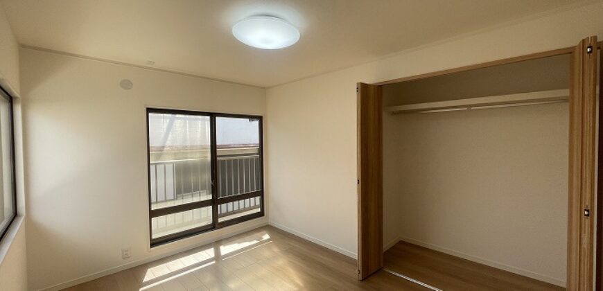 Casa à venda em Kobe-shi, Tarumi-ku por ¥94,000/mês