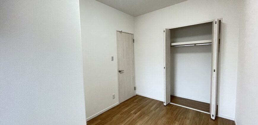 Apartamento à venda em Takarazuka-shi, Sakaemachi por ¥99,000/mês