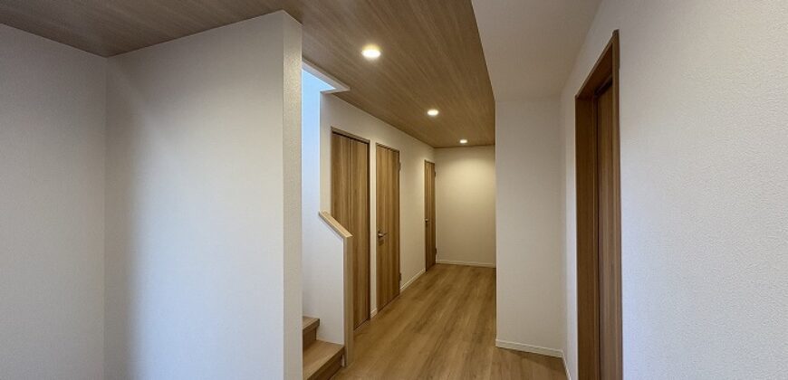 Casa à venda em Kobe-shi, Tarumi-ku por ¥102,000/mês