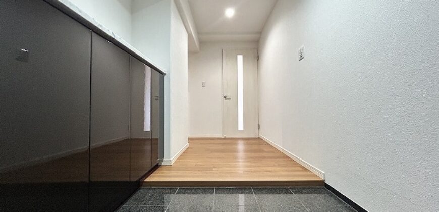 Apartamento à venda em Hiroshima-shi, Higashi-ku por ¥58,000/mês