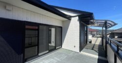 Casa à venda em Kawanishi-shi, Yuyamadai por ¥81,000/mês