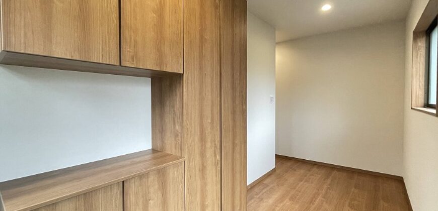 Casa à venda em Kobe-shi, Nishi-ku por ¥122,000/mês