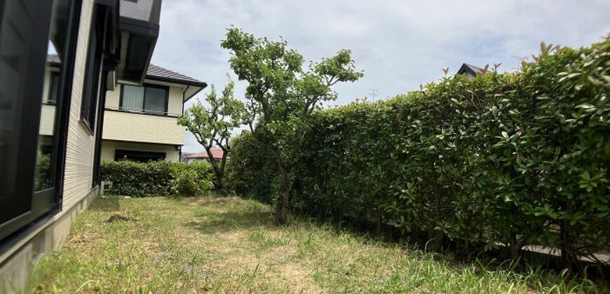 Casa à venda em Onojo-shi, Tsutsujigaoka por ¥80,000/mês