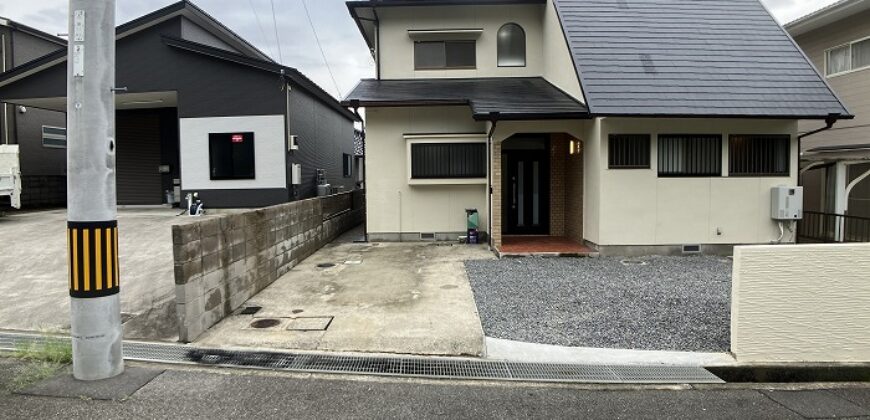 Casa à venda em Matsuyama-shi, Shimo por ¥37,000/mês