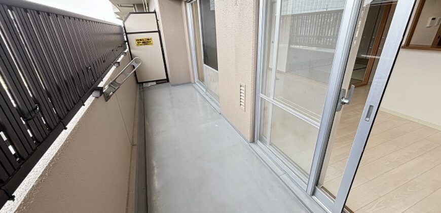 Apartamento à venda em Kyoto-shi, Fushimi-ku por ¥71,000/mês