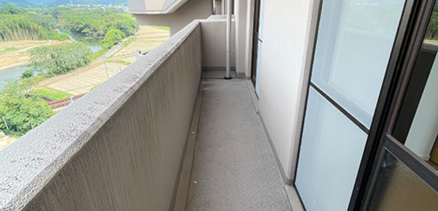 Apartamento à venda em Okazaki, Ōnishi-chō por ¥44,000/mês