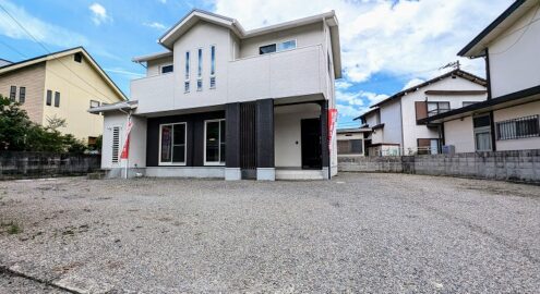 Casa à venda em Niihama-shi, Shihō por ¥57,000/mês