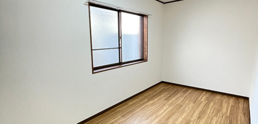 Casa à venda em Nishio, Isshiki-chō por ¥74,000/mês