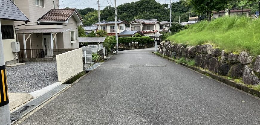 Casa à venda em Matsuyama-shi, Shimo por ¥37,000/mês